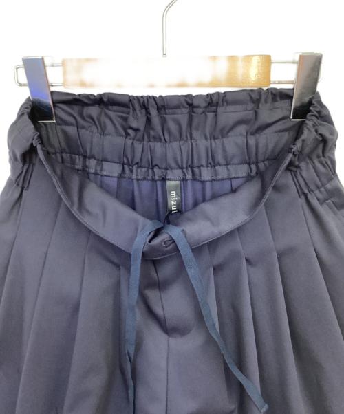 mizuiro-ind（ミズイロインド）mizuiro-ind (ミズイロインド) high waist tuck pants（ハイウェスト タック パンツ） ネイビー サイズ:-の古着・服飾アイテム