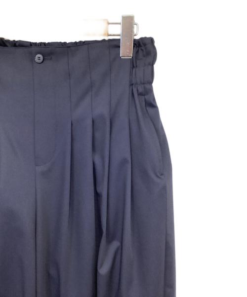 mizuiro-ind（ミズイロインド）mizuiro-ind (ミズイロインド) high waist tuck pants（ハイウェスト タック パンツ） ネイビー サイズ:-の古着・服飾アイテム