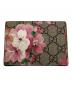 GUCCI（グッチ）の古着「GGブルームス コンパクトウォレット」｜ベージュ