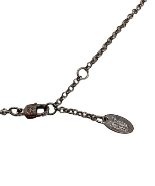Vivienne Westwood（ヴィヴィアンウエストウッド）Vivienne Westwood (ヴィヴィアンウエストウッド) プチオーブ ネックレス シルバーの古着・服飾アイテム