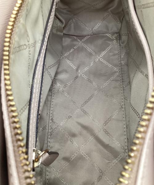 MICHAEL KORS（マイケルコース）MICHAEL KORS (マイケルコース) CLEO SMALL SAFFIANO LEATHER SATCHEL（クレオ スモール サフィアーノレザー サッチェル バッグ）2WAYバッグ ピンクの古着・服飾アイテム