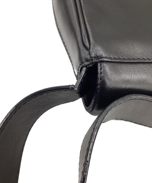 Salvatore Ferragamo（サルヴァトーレ フェラガモ）Salvatore Ferragamo (サルヴァトーレ フェラガモ) ヴァラ リボン ショルダーバッグ ブラックの古着・服飾アイテム