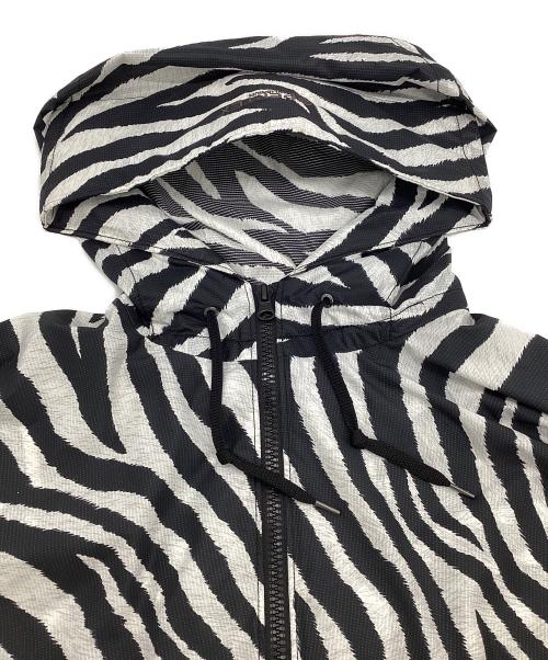 THE NORTHFACE PURPLELABEL（ザ・ノースフェイス パープルレーベル）THE NORTHFACE PURPLELABEL PERTEX Zebra Print Mountain Wind Parka（パーテックス ゼブラ プリント マウンテン ウィンド パーカ） ブラック×ホワイト サイズ:WMの古着・服飾アイテム