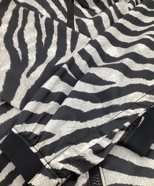 THE NORTHFACE PURPLELABEL（ザ・ノースフェイス パープルレーベル）THE NORTHFACE PURPLELABEL PERTEX Zebra Print Mountain Wind Parka（パーテックス ゼブラ プリント マウンテン ウィンド パーカ） ブラック×ホワイト サイズ:WMの古着・服飾アイテム