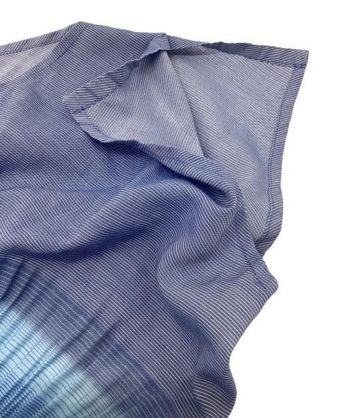 ISSEY MIYAKE FETE（イッセイミヤケフェット）ISSEY MIYAKE FETE (イッセイミヤケフェット) A-POC INSIDE プリーツワンピース ブルー サイズ:2の古着・服飾アイテム