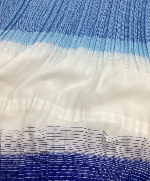 ISSEY MIYAKE FETE（イッセイミヤケフェット）ISSEY MIYAKE FETE (イッセイミヤケフェット) A-POC INSIDE プリーツワンピース ブルー サイズ:2の古着・服飾アイテム