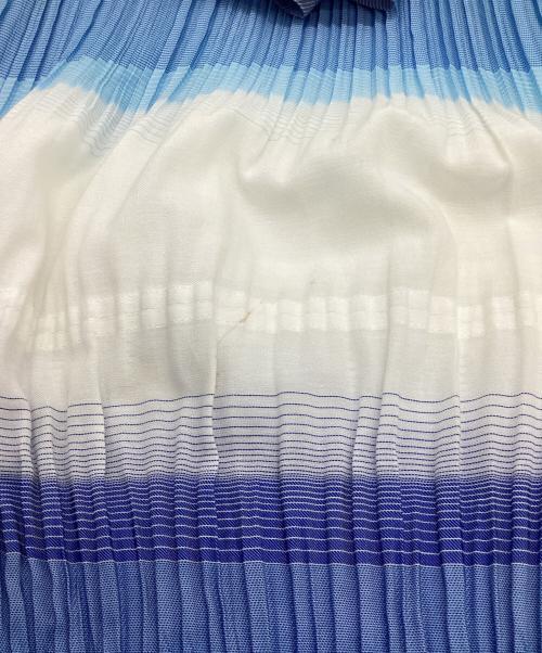 ISSEY MIYAKE FETE（イッセイミヤケフェット）ISSEY MIYAKE FETE (イッセイミヤケフェット) A-POC INSIDE プリーツワンピース ブルー サイズ:2の古着・服飾アイテム