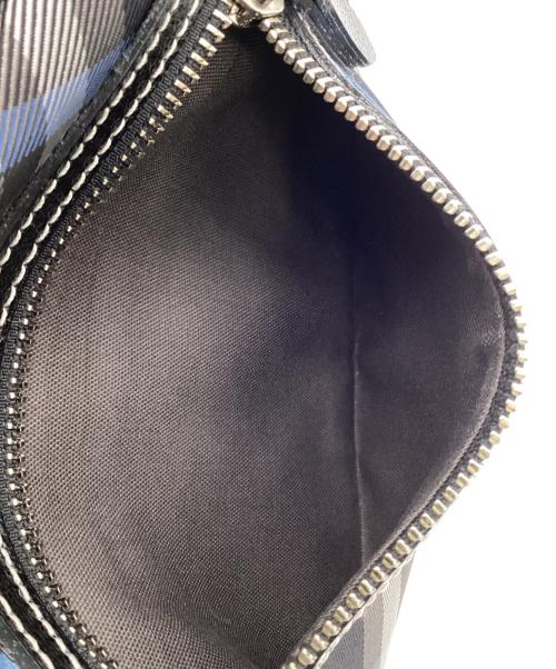 BURBERRY BLUE LABEL（バーバリー ブルー レーベル）BURBERRY BLUE LABEL (バーバリー ブルー レーベル) ショルダーバッグ ブラック×ブルーの古着・服飾アイテム