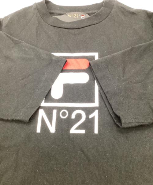 N°21（ヌメロヴェントゥーノ）N°21 (ヌメロヴェントゥーノ) FILA (フィラ) 半袖カットソー ブラック サイズ:XS（ユニセックス 実寸値要確認）の古着・服飾アイテム
