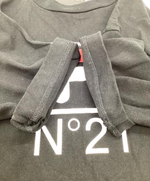 N°21（ヌメロヴェントゥーノ）N°21 (ヌメロヴェントゥーノ) FILA (フィラ) 半袖カットソー ブラック サイズ:XS（ユニセックス 実寸値要確認）の古着・服飾アイテム