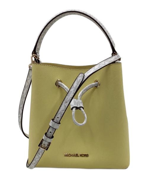 MICHAEL KORS（マイケルコース）MICHAEL KORS (マイケルコース) Suri Medium Bucket Messenger（スリ ミディアム バケット メッセンジャー）2WAYバッグ イエローの古着・服飾アイテム