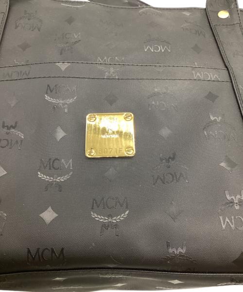 MCM（エムシーエム）MCM (エムシーエム) モノグラム トートバッグ ブラックの古着・服飾アイテム