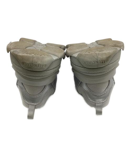 BALENCIAGA（バレンシアガ）BALENCIAGA (バレンシアガ) TRIPLE S スニーカー グレー サイズ:27cmの古着・服飾アイテム