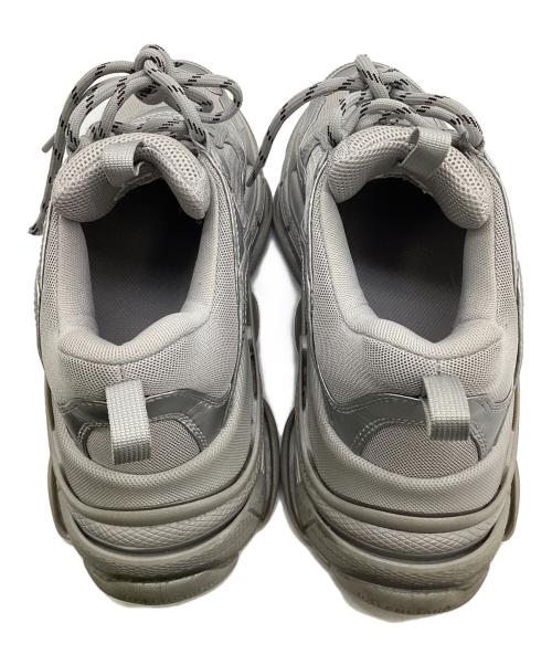 BALENCIAGA（バレンシアガ）BALENCIAGA (バレンシアガ) TRIPLE S スニーカー グレー サイズ:27cmの古着・服飾アイテム