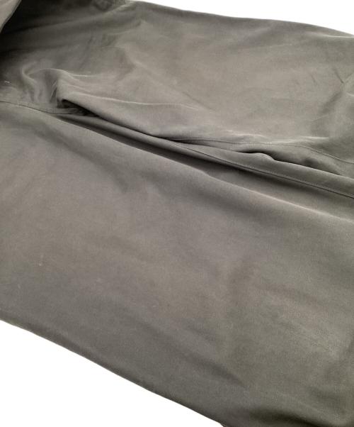 cornier（コルニエ）cornier (コルニエ) パンツ グレー サイズ:Sの古着・服飾アイテム