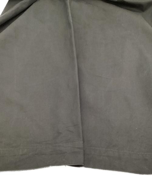 cornier（コルニエ）cornier (コルニエ) パンツ グレー サイズ:Sの古着・服飾アイテム