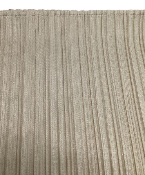 PLEATS PLEASE（プリーツプリーズ）PLEATS PLEASE (プリーツプリーズ) ハイネック ノースリーブカットソー ベージュ サイズ:4の古着・服飾アイテム