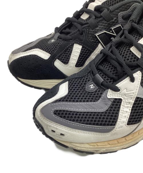 NEW BALANCE（ニューバランス）NEW BALANCE (ニューバランス) U1906N スニーカー ブラック×ホワイト サイズ:28.5cmの古着・服飾アイテム
