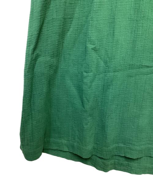 ne quittez pas（ヌキテパ）ne quittez pas (ヌキテパ) Cotton Double Gauze Tuck Dress（コットン ダブル ガーゼ タック ドレス） グリーン サイズ:Mの古着・服飾アイテム