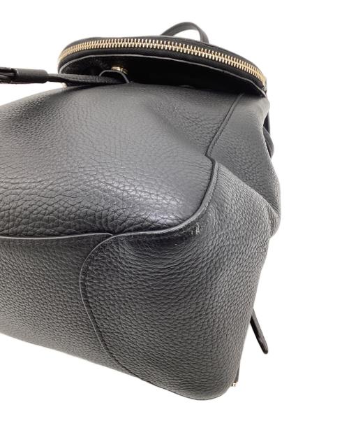 Kate Spade（ケイトスペード）Kate Spade (ケイトスペード) レイラ ミディアム フラップ バックパック ブラックの古着・服飾アイテム