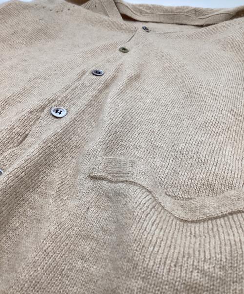 JUNYA WATANABE COMME des GARCONS（(ジュンヤワタナベ コムデギャルソン）JUNYA WATANABE COMME des GARCONS ((ジュンヤワタナベ コムデギャルソン) 薄手カーディガン ベージュ サイズ:表記無（実寸値要確認）の古着・服飾アイテム