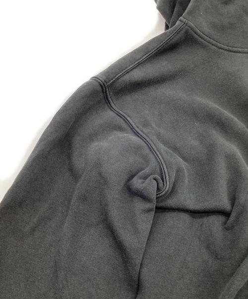 CarHartt（カーハート）CarHartt Loose Fit Midweight Logo Sleeve Graphic Sweatshirt（ルーズ フィット ミッドウェイト ロゴ スリーブ グラフィック スウェット）パーカー ブラック サイズ:Mの古着・服飾アイテム