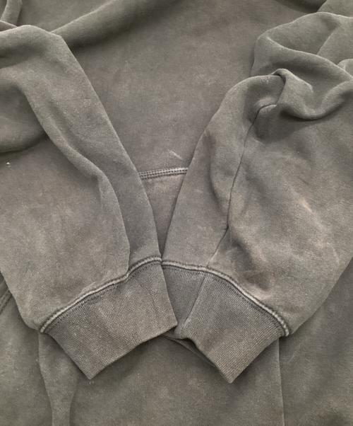 CarHartt（カーハート）CarHartt Loose Fit Midweight Logo Sleeve Graphic Sweatshirt（ルーズ フィット ミッドウェイト ロゴ スリーブ グラフィック スウェット）パーカー ブラック サイズ:Mの古着・服飾アイテム