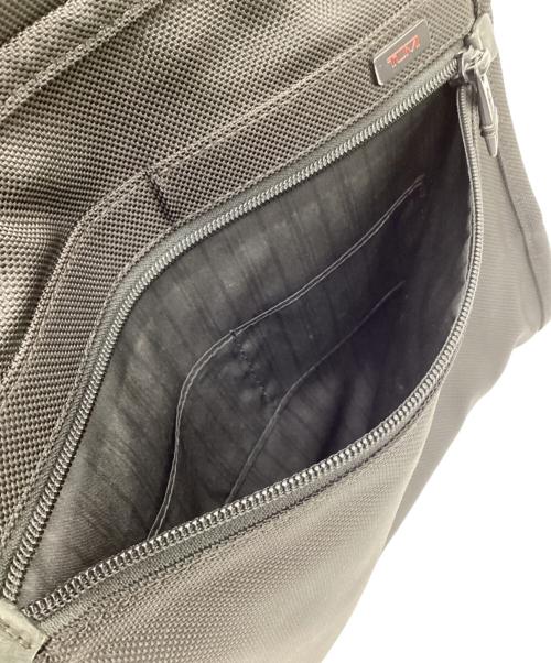 TUMI（トゥミ）TUMI (トゥミ) Alpha Slim Laptop Brief Pack（アルファ スリム ラップトップ ブリーフ パック） ブラックの古着・服飾アイテム