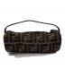 FENDI (フェンディ) ズッカ ハンドポーチ：5000円