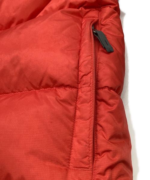 NIKE ACG（ナイキエーシージー）NIKE ACG (ナイキエーシージー) ダウンジャケット レッド×グレー サイズ:Mの古着・服飾アイテム
