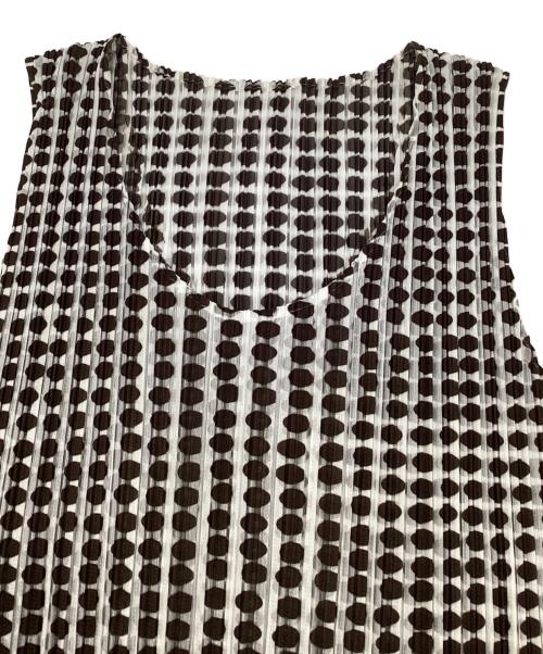 PLEATS PLEASE（プリーツプリーズ）PLEATS PLEASE (プリーツプリーズ) ノースリーブカットソー ホワイト×ブラウン サイズ:3の古着・服飾アイテム