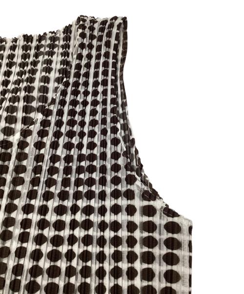 PLEATS PLEASE（プリーツプリーズ）PLEATS PLEASE (プリーツプリーズ) ノースリーブカットソー ホワイト×ブラウン サイズ:3の古着・服飾アイテム