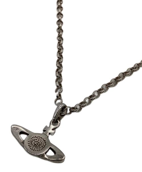 Vivienne Westwood（ヴィヴィアンウエストウッド）Vivienne Westwood (ヴィヴィアンウエストウッド) MINI BAS RELIEF（ミニ バス レリーフ）ネックレス シルバーの古着・服飾アイテム