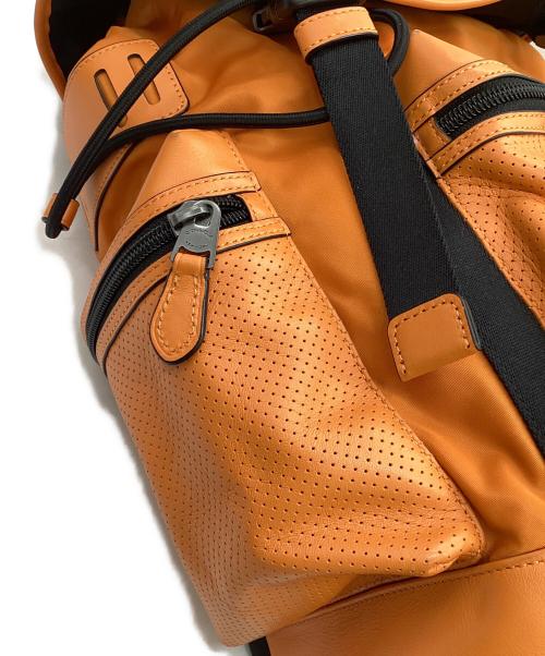 COACH（コーチ）COACH (コーチ) レザーリュック オレンジ×ブラックの古着・服飾アイテム