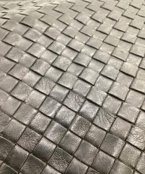 BOTTEGA VENETA（ボッテガベネタ）BOTTEGA VENETA (ボッテガベネタ) イントレチャート ショルダーバッグ ブラックの古着・服飾アイテム
