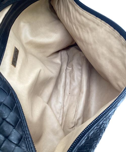BOTTEGA VENETA（ボッテガベネタ）BOTTEGA VENETA (ボッテガベネタ) イントレチャート ショルダーバッグ ブラックの古着・服飾アイテム