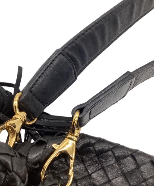BOTTEGA VENETA（ボッテガベネタ）BOTTEGA VENETA (ボッテガベネタ) イントレチャート ショルダーバッグ ブラックの古着・服飾アイテム