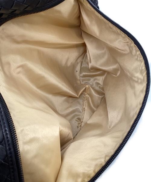 BOTTEGA VENETA（ボッテガベネタ）BOTTEGA VENETA (ボッテガベネタ) イントレチャート ショルダーバッグ ブラックの古着・服飾アイテム