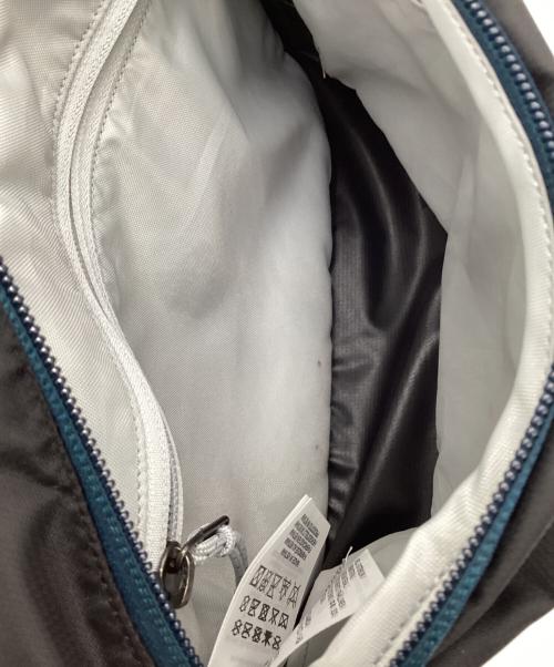 ARC'TERYX（アークテリクス）ARC'TERYX (アークテリクス) Heliad Crossbody Bag（ヒリアド クロスボディ バッグ） ブラック×ブルーの古着・服飾アイテム
