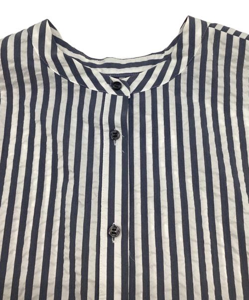 BEARDSLEY（ビアズリー）BEARDSLEY (ビアズリー) 長袖ブラウス ネイビー サイズ:Ｆの古着・服飾アイテム