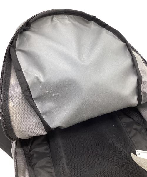 ARC'TERYX（アークテリクス）ARC'TERYX (アークテリクス) BEAMS (ビームス) 別注 ARRO16 Backpack  グレー×ブラックの古着・服飾アイテム