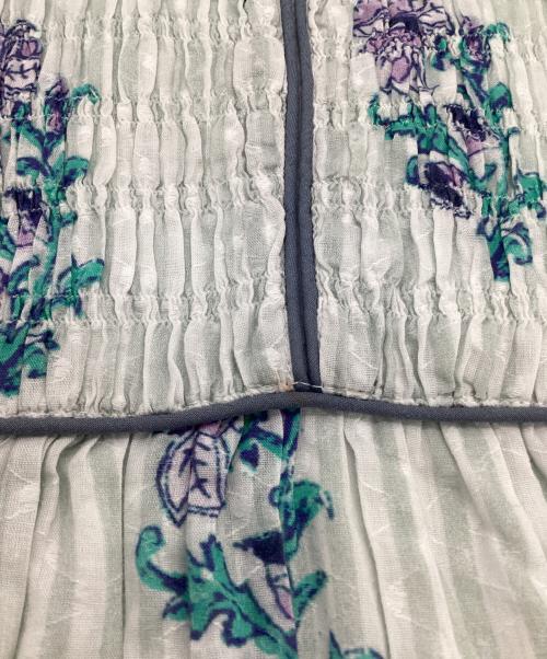 ne quittez pas（ヌキテパ）ne quittez pas (ヌキテパ) Cotton Jacquard Lily Print Shirring Dress（コットン ジャカード リリー プリント シアリング ドレス） ブルー サイズ:Lの古着・服飾アイテム