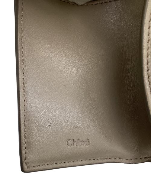 Chloe（クロエ）Chloe (クロエ) スモールトリフォールドウォレット ベージュの古着・服飾アイテム
