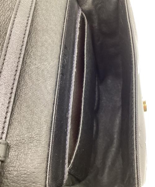 MCM（エムシーエム）MCM (エムシーエム) モノグラム ショルダーバッグ ブラックの古着・服飾アイテム