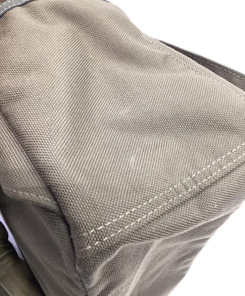 Porter Classic（ポータークラシック）Porter Classic (ポータークラシック) NEWTON CITY RUCKSACK（ニュートン シティ ラックサック） カーキの古着・服飾アイテム