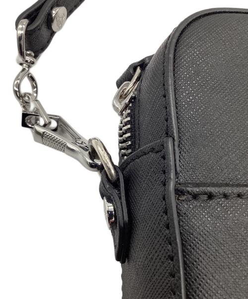 Vivienne Westwood（ヴィヴィアンウエストウッド）Vivienne Westwood (ヴィヴィアンウエストウッド) SAFFIANO CAMERA BAG（サフィアーノ カメラ バッグ） ブラックの古着・服飾アイテム