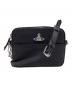 Vivienne Westwood（ヴィヴィアンウエストウッド）の古着「SAFFIANO CAMERA BAG（サフィアーノ カメラ バッグ）」｜ブラック