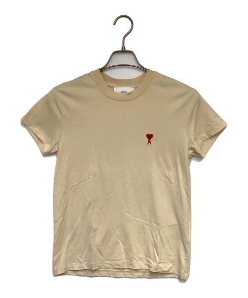 AMI Alexandre Mattiussi（アミアレクサンドルマテュッシ）AMI Alexandre Mattiussi (アミアレクサンドルマテュッシ) スモールハートロゴ 半袖Tシャツ ベージュ サイズ:XXS（実寸値要確認）の古着・服飾アイテム