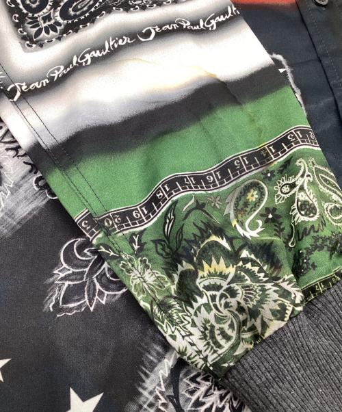 Jean Paul GAULTIER（ジャンポールゴルチェ）Jean Paul GAULTIER (ジャンポールゴルチェ) 総柄シャツ マルチカラー サイズ:48の古着・服飾アイテム