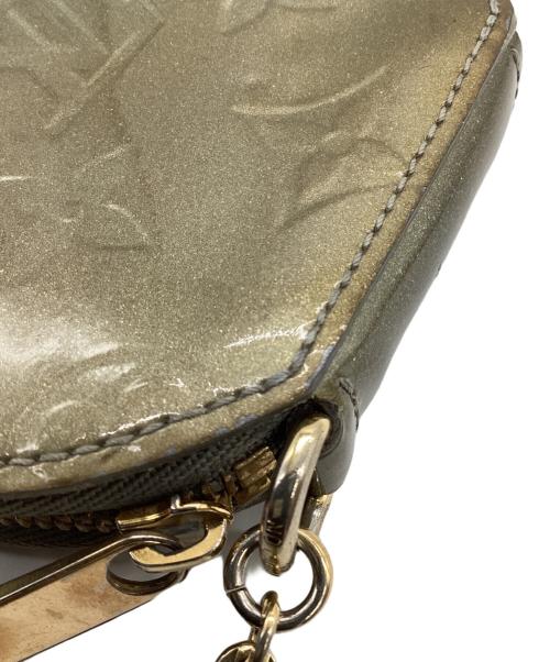 LOUIS VUITTON（ルイ ヴィトン）LOUIS VUITTON (ルイ ヴィトン) モノグラム ヴェルニ ポルトモネ シャポー オリーブの古着・服飾アイテム